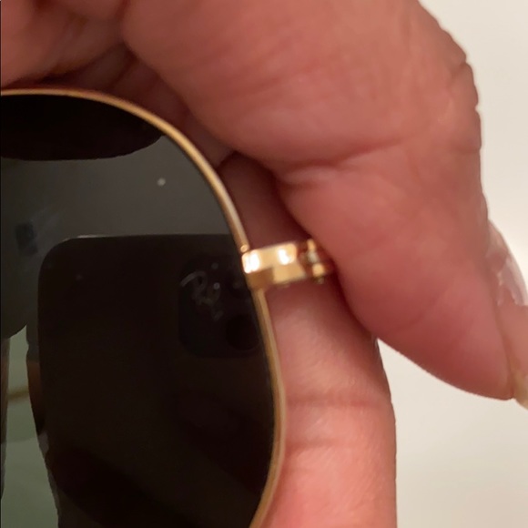 Ray Ban Aviators - Picture 3 of 6